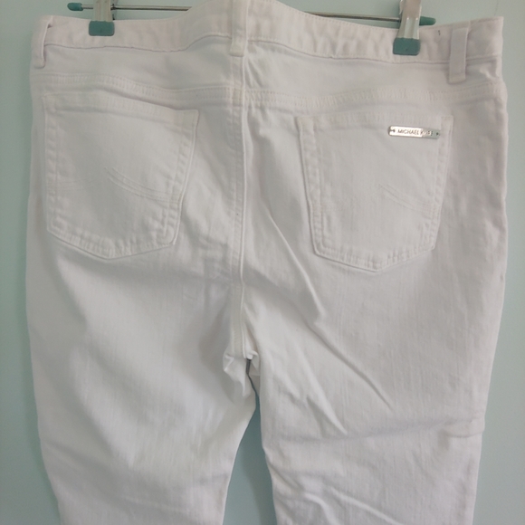 EUC Michael Kors Cropped / Capri Length White Jeans Size 14 - Picture 8 of 11